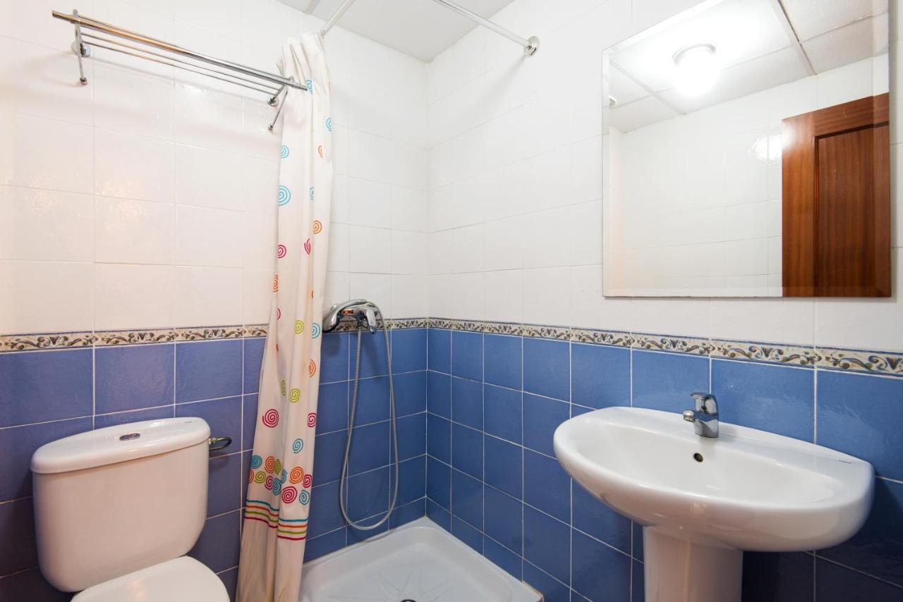 Center Apartment 2Bed 2B Aircon Wif And Parking Free Малага Екстериор снимка