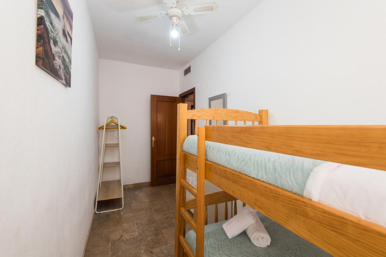 Center Apartment 2Bed 2B Aircon Wif And Parking Free Малага Екстериор снимка